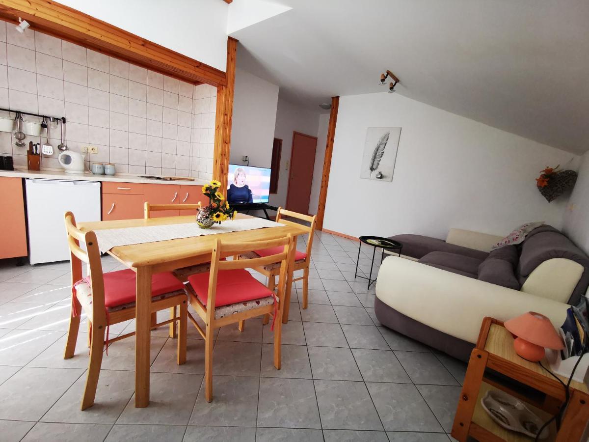 Boutique Apartments Julija Водице Екстериор снимка