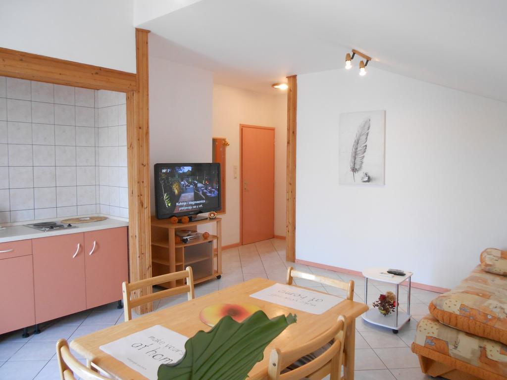 Boutique Apartments Julija Водице Екстериор снимка
