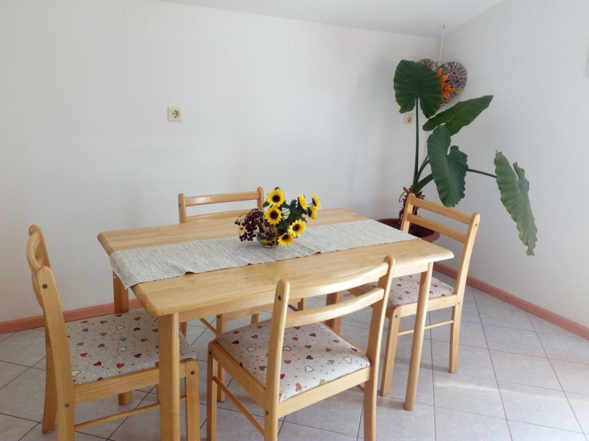 Boutique Apartments Julija Водице Екстериор снимка