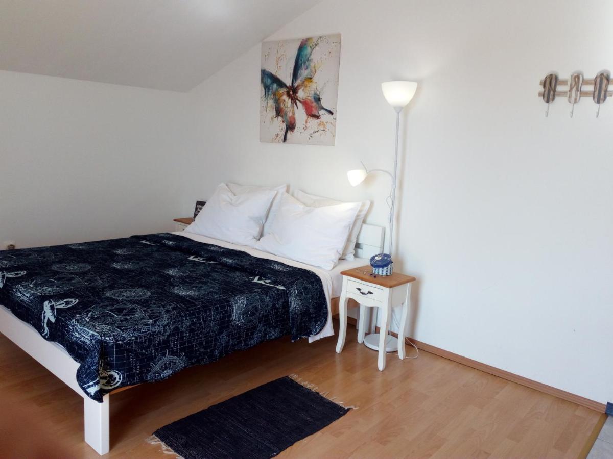 Boutique Apartments Julija Водице Екстериор снимка